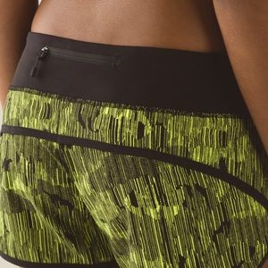 Lululemon Speed Shorts Down Pour Lime Light/Black